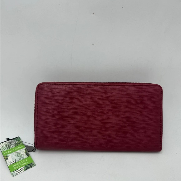 Elegant Wine Badgley Mischka Wallet NWT Gift Ready - Picture 2 of 2